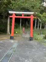 伊勢神社の{uncategorized: "未分類", other: "その他", undefined: "問題あり", building: "その他建物", grave: "お墓", sacred_gate: "鳥居", guardian: "狛犬", statue: "像", buddha: "仏像", history: "歴史", nature: "自然", garden: "庭園", animal: "動物", pagoda: "塔", temizu: "手水舎", mountain_gate: "山門・神門", sanctuary: "本殿・本堂", subordinate: "末社・摂社", art: "芸術", scenery: "景色", jizo: "地蔵", ema: "絵馬", goshuin: "御朱印", omikuji: "おみくじ", items: "授与品その他", amulet: "お守り", goshuincho: "御朱印帳", eats: "食事", festival: "お祭り", votive_dance: "神楽", shichigosan: "七五三参", wedding: "結婚式", experience: "体験その他", initially: "初詣", around: "周辺", anti_infection: "感染症対策"}