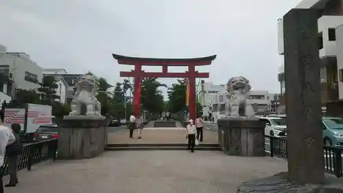 鶴岡八幡宮の鳥居