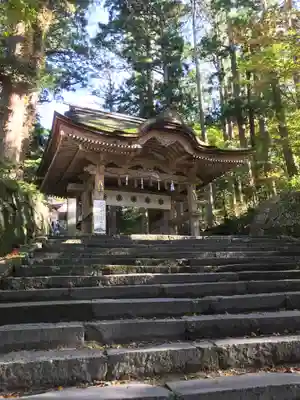 大神山神社奥宮の山門・神門
