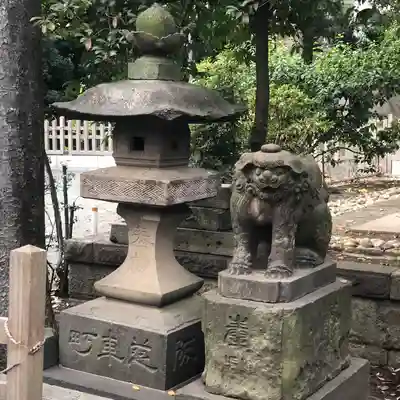 嶺御嶽神社の狛犬