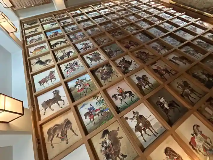 矢先稲荷神社の{uncategorized: "未分類", other: "その他", undefined: "問題あり", building: "その他建物", grave: "お墓", sacred_gate: "鳥居", guardian: "狛犬", statue: "像", buddha: "仏像", history: "歴史", nature: "自然", garden: "庭園", animal: "動物", pagoda: "塔", temizu: "手水舎", mountain_gate: "山門・神門", sanctuary: "本殿・本堂", subordinate: "末社・摂社", art: "芸術", scenery: "景色", jizo: "地蔵", ema: "絵馬", goshuin: "御朱印", omikuji: "おみくじ", items: "授与品その他", amulet: "お守り", goshuincho: "御朱印帳", eats: "食事", festival: "お祭り", votive_dance: "神楽", shichigosan: "七五三参", wedding: "結婚式", experience: "体験その他", initially: "初詣", around: "周辺", anti_infection: "感染症対策"}
