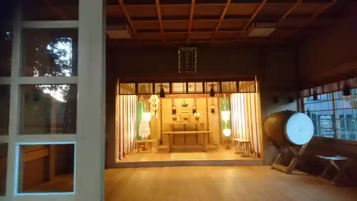 高賀神社の本殿・本堂