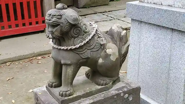 宮谷八幡神社の狛犬