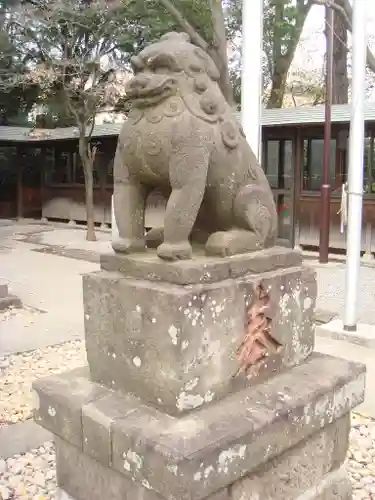 鎮守氷川神社の狛犬