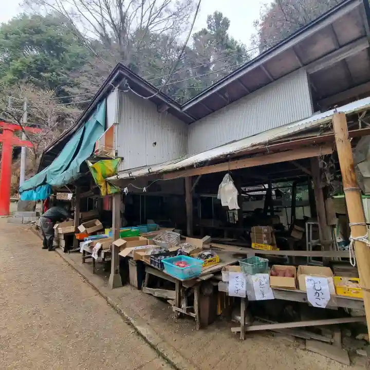 天龍寺の{uncategorized: "未分類", other: "その他", undefined: "問題あり", building: "その他建物", grave: "お墓", sacred_gate: "鳥居", guardian: "狛犬", statue: "像", buddha: "仏像", history: "歴史", nature: "自然", garden: "庭園", animal: "動物", pagoda: "塔", temizu: "手水舎", mountain_gate: "山門・神門", sanctuary: "本殿・本堂", subordinate: "末社・摂社", art: "芸術", scenery: "景色", jizo: "地蔵", ema: "絵馬", goshuin: "御朱印", omikuji: "おみくじ", items: "授与品その他", amulet: "お守り", goshuincho: "御朱印帳", eats: "食事", festival: "お祭り", votive_dance: "神楽", shichigosan: "七五三参", wedding: "結婚式", experience: "体験その他", initially: "初詣", around: "周辺", anti_infection: "感染症対策"}