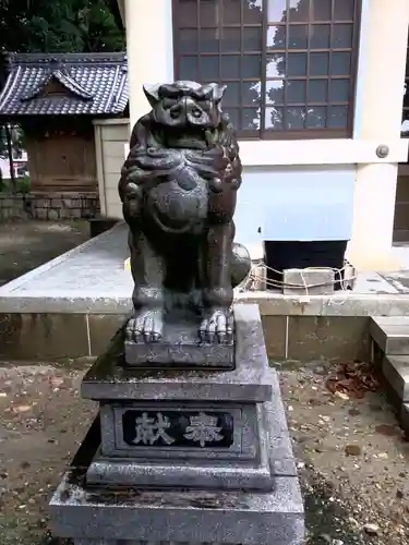 八田神明社の狛犬