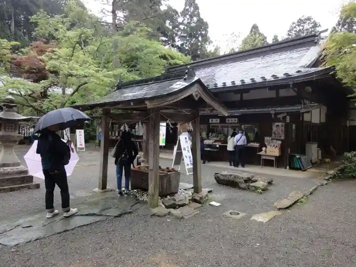 丹生都比売神社のその他建物