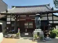 谷中西光寺の本殿・本堂