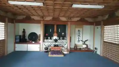 鷹栖観音堂の本殿・本堂