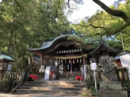 椙本神社の本殿