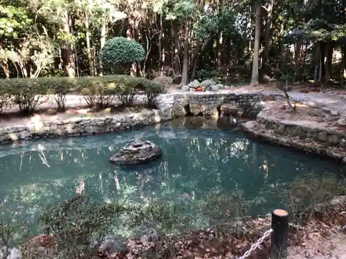 大麻比古神社の庭園