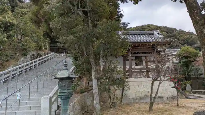 大谷祖廟(真宗本廟飛地境内)(京都府)