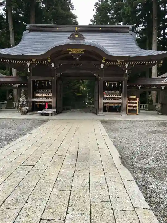 彌彦神社(新潟県)