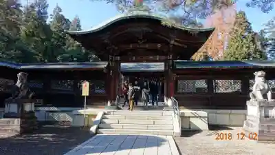 上杉神社の山門・神門