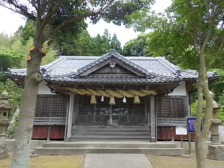 宇受賀命神社の本殿・本堂