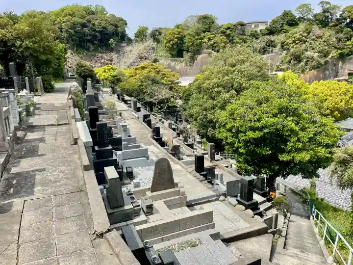 浄土寺の{uncategorized: "未分類", other: "その他", undefined: "問題あり", building: "その他建物", grave: "お墓", sacred_gate: "鳥居", guardian: "狛犬", statue: "像", buddha: "仏像", history: "歴史", nature: "自然", garden: "庭園", animal: "動物", pagoda: "塔", temizu: "手水舎", mountain_gate: "山門・神門", sanctuary: "本殿・本堂", subordinate: "末社・摂社", art: "芸術", scenery: "景色", jizo: "地蔵", ema: "絵馬", goshuin: "御朱印", omikuji: "おみくじ", items: "授与品その他", amulet: "お守り", goshuincho: "御朱印帳", eats: "食事", festival: "お祭り", votive_dance: "神楽", shichigosan: "七五三参", wedding: "結婚式", experience: "体験その他", initially: "初詣", around: "周辺", anti_infection: "感染症対策"}