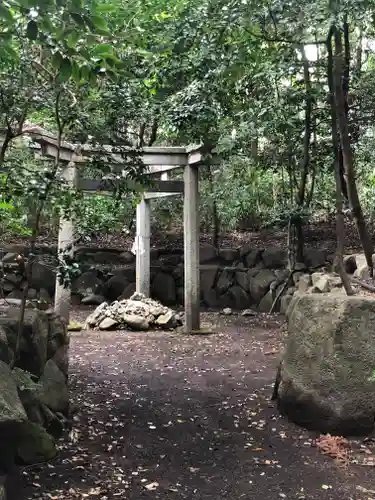 木嶋坐天照御魂神社の鳥居