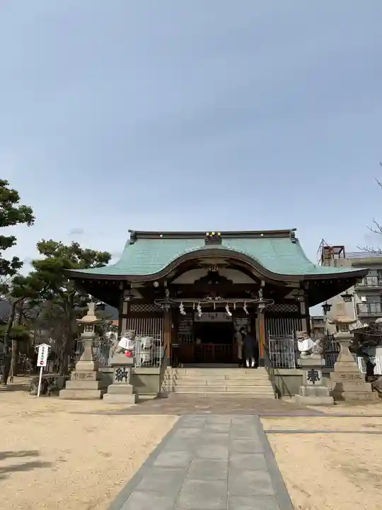 打出天神社の本殿・本堂
