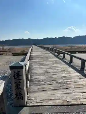 大井神社の{uncategorized: "未分類", other: "その他", undefined: "問題あり", building: "その他建物", grave: "お墓", sacred_gate: "鳥居", guardian: "狛犬", statue: "像", buddha: "仏像", history: "歴史", nature: "自然", garden: "庭園", animal: "動物", pagoda: "塔", temizu: "手水舎", mountain_gate: "山門・神門", sanctuary: "本殿・本堂", subordinate: "末社・摂社", art: "芸術", scenery: "景色", jizo: "地蔵", ema: "絵馬", goshuin: "御朱印", omikuji: "おみくじ", items: "授与品その他", amulet: "お守り", goshuincho: "御朱印帳", eats: "食事", festival: "お祭り", votive_dance: "神楽", shichigosan: "七五三参", wedding: "結婚式", experience: "体験その他", initially: "初詣", around: "周辺", anti_infection: "感染症対策"}