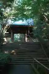 龍潭寺の山門