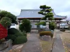 薬師寺の本殿