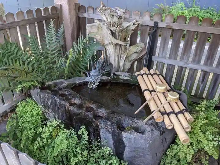 日枝大神社の手水舎