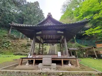 關蝉丸神社上社の本殿・本堂