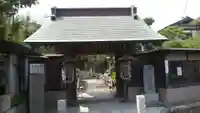 宝善院の山門・神門