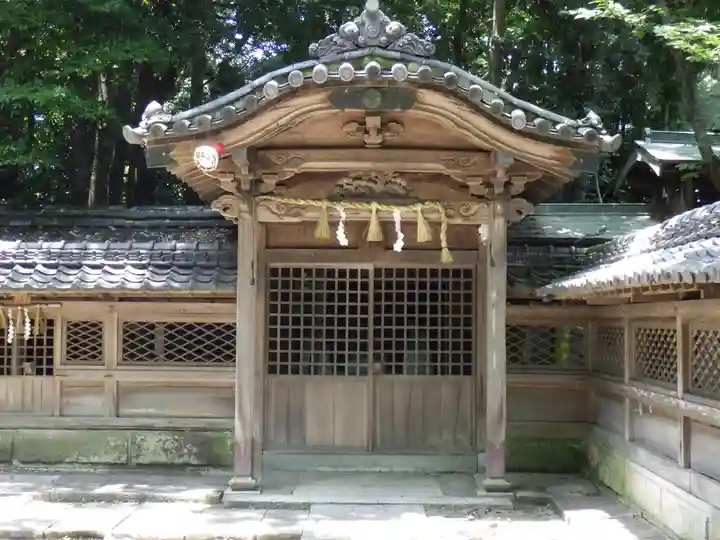 小竹八幡神社の末社・摂社