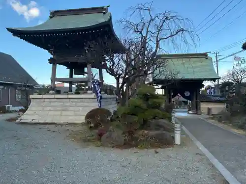 青蓮寺の{uncategorized: "未分類", other: "その他", undefined: "問題あり", building: "その他建物", grave: "お墓", sacred_gate: "鳥居", guardian: "狛犬", statue: "像", buddha: "仏像", history: "歴史", nature: "自然", garden: "庭園", animal: "動物", pagoda: "塔", temizu: "手水舎", mountain_gate: "山門・神門", sanctuary: "本殿・本堂", subordinate: "末社・摂社", art: "芸術", scenery: "景色", jizo: "地蔵", ema: "絵馬", goshuin: "御朱印", omikuji: "おみくじ", items: "授与品その他", amulet: "お守り", goshuincho: "御朱印帳", eats: "食事", festival: "お祭り", votive_dance: "神楽", shichigosan: "七五三参", wedding: "結婚式", experience: "体験その他", initially: "初詣", around: "周辺", anti_infection: "感染症対策"}