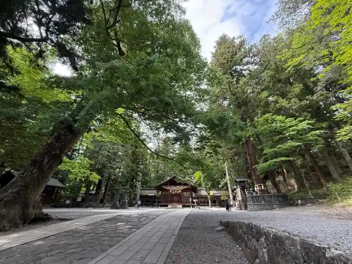 諏訪大社下社春宮(長野県)