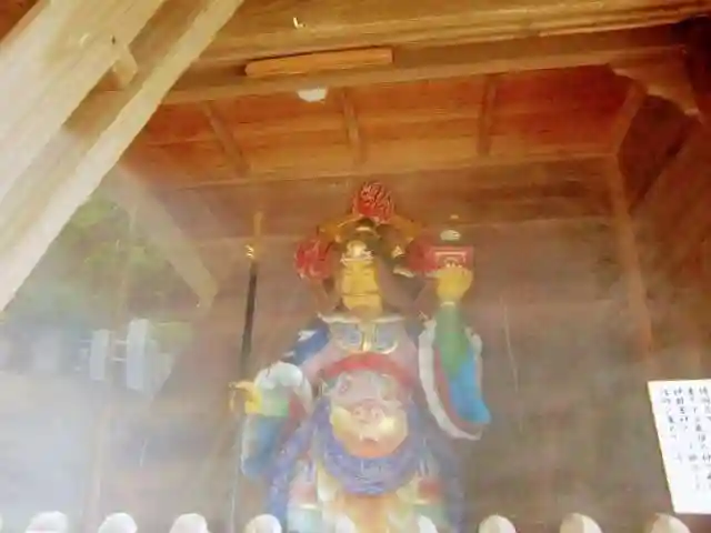 布施弁天 東海寺の仏像