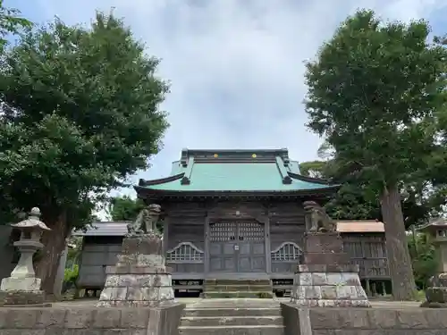 八幡神社の本殿・本堂