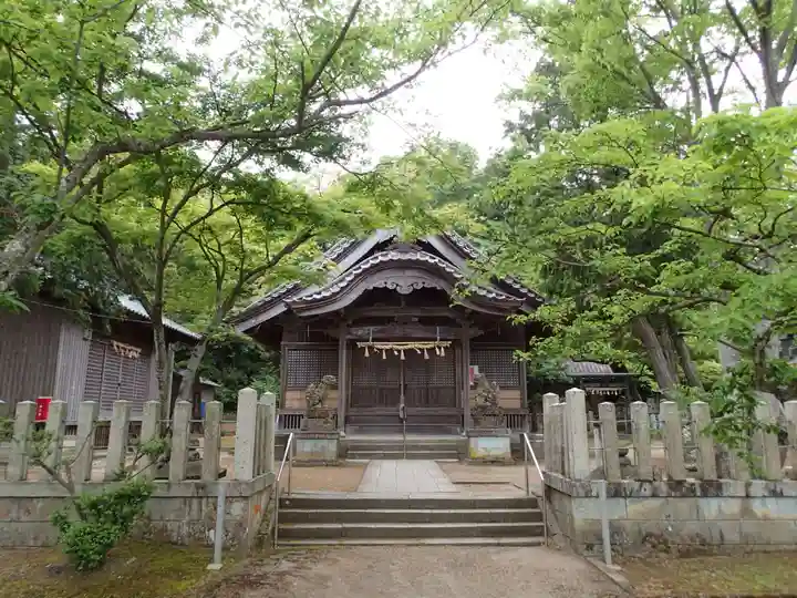 春日神社の本殿・本堂