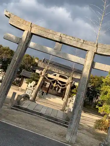 八幡宮の鳥居