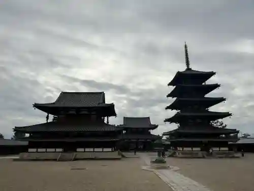 法隆寺の{uncategorized: "未分類", other: "その他", undefined: "問題あり", building: "その他建物", grave: "お墓", sacred_gate: "鳥居", guardian: "狛犬", statue: "像", buddha: "仏像", history: "歴史", nature: "自然", garden: "庭園", animal: "動物", pagoda: "塔", temizu: "手水舎", mountain_gate: "山門・神門", sanctuary: "本殿・本堂", subordinate: "末社・摂社", art: "芸術", scenery: "景色", jizo: "地蔵", ema: "絵馬", goshuin: "御朱印", omikuji: "おみくじ", items: "授与品その他", amulet: "お守り", goshuincho: "御朱印帳", eats: "食事", festival: "お祭り", votive_dance: "神楽", shichigosan: "七五三参", wedding: "結婚式", experience: "体験その他", initially: "初詣", around: "周辺", anti_infection: "感染症対策"}