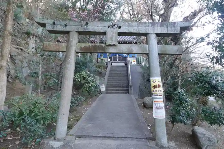 蜂穴神社(石清尾八幡宮末社)(香川県)
