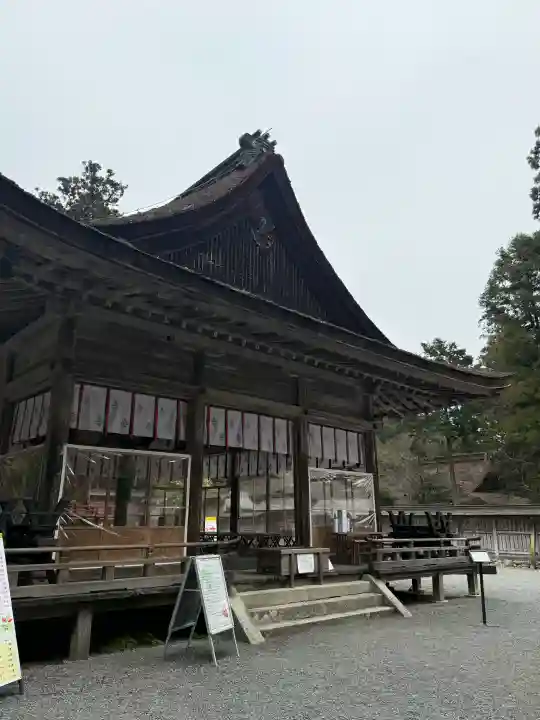 日吉大社の{uncategorized: "未分類", other: "その他", undefined: "問題あり", building: "その他建物", grave: "お墓", sacred_gate: "鳥居", guardian: "狛犬", statue: "像", buddha: "仏像", history: "歴史", nature: "自然", garden: "庭園", animal: "動物", pagoda: "塔", temizu: "手水舎", mountain_gate: "山門・神門", sanctuary: "本殿・本堂", subordinate: "末社・摂社", art: "芸術", scenery: "景色", jizo: "地蔵", ema: "絵馬", goshuin: "御朱印", omikuji: "おみくじ", items: "授与品その他", amulet: "お守り", goshuincho: "御朱印帳", eats: "食事", festival: "お祭り", votive_dance: "神楽", shichigosan: "七五三参", wedding: "結婚式", experience: "体験その他", initially: "初詣", around: "周辺", anti_infection: "感染症対策"}