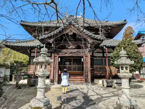 法徳寺の本殿