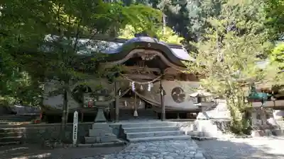 大津神社の本殿・本堂
