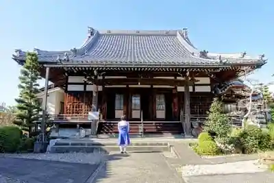 本浄寺の本殿