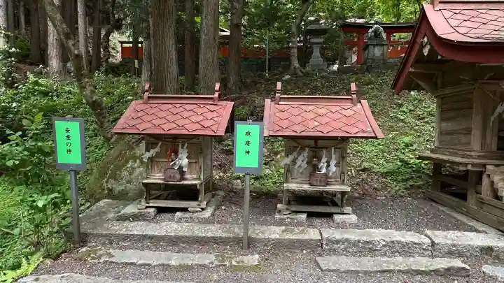 丹内山神社(岩手県)