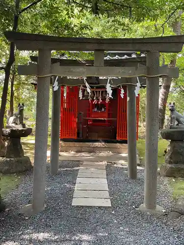 御殿山神社の末社