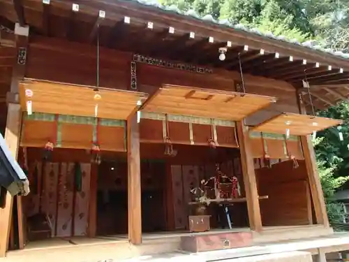 島根氷川神社の本殿