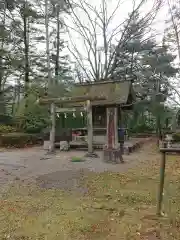 山梨縣護國神社の末社