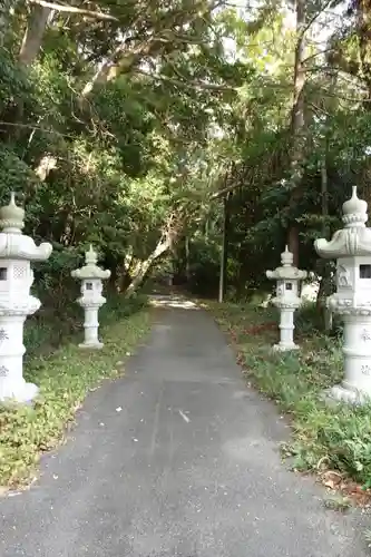 新殿神社のその他建物