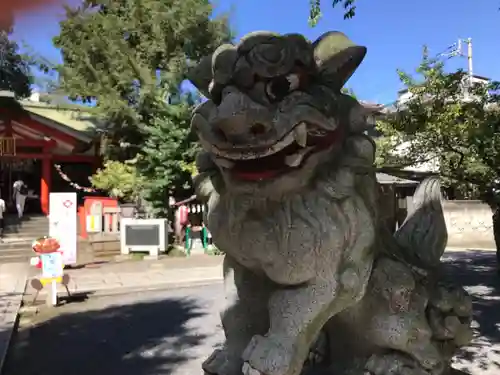 くまくま神社(導きの社 熊野町熊野神社)の狛犬