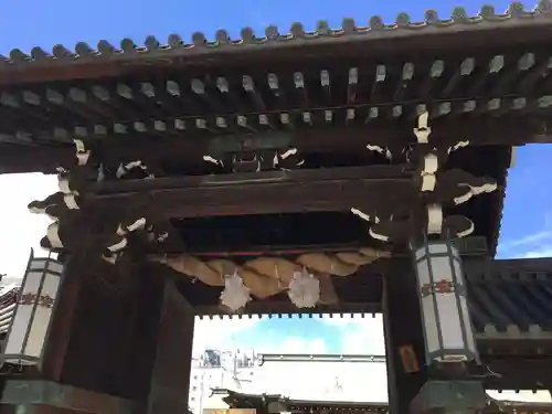 大阪天満宮の山門・神門