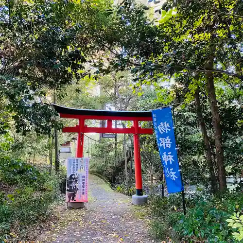 村屋坐弥冨都比売神社の鳥居