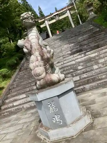 八海山尊神社の狛犬